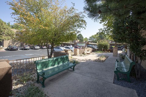 Landscaping at Villas de la Terraza Apartments in Albuquerque NM October 2020
